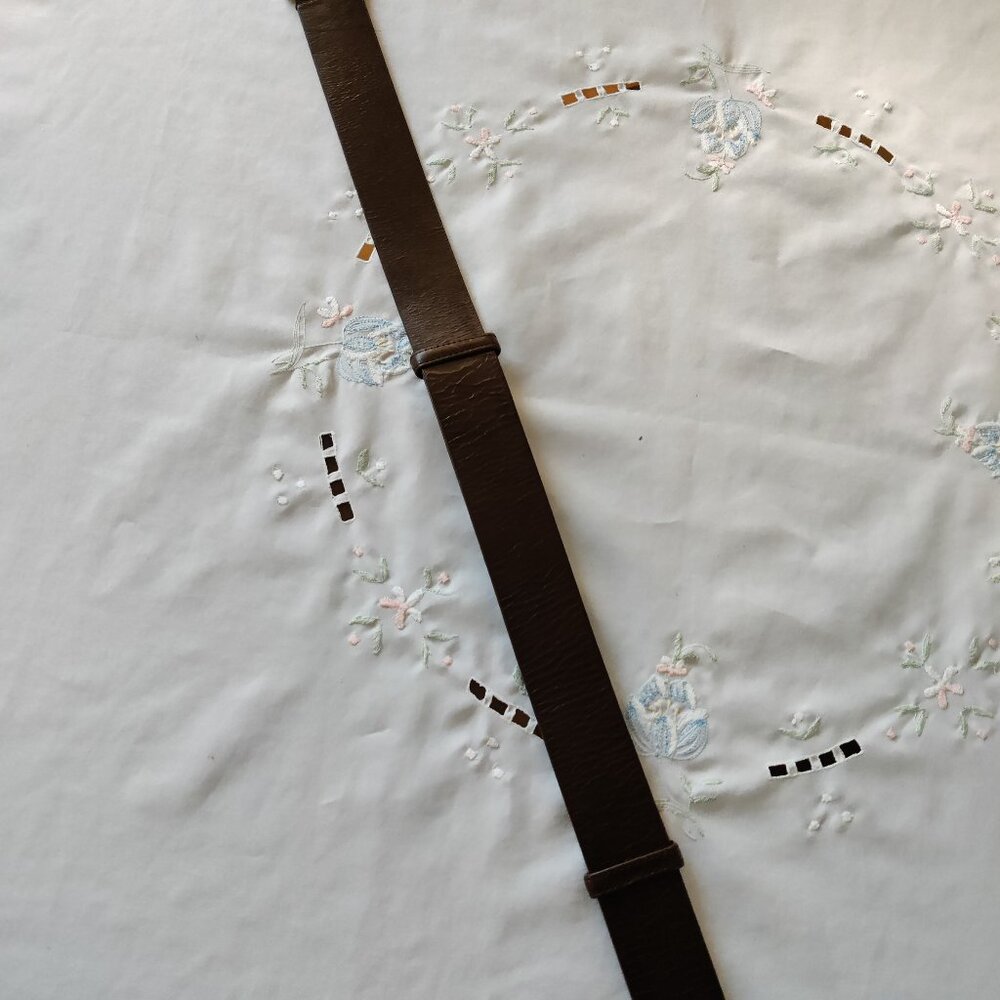 Ellen Tracy BROWN Genuine Leather Belt *Self Adjustable Length*